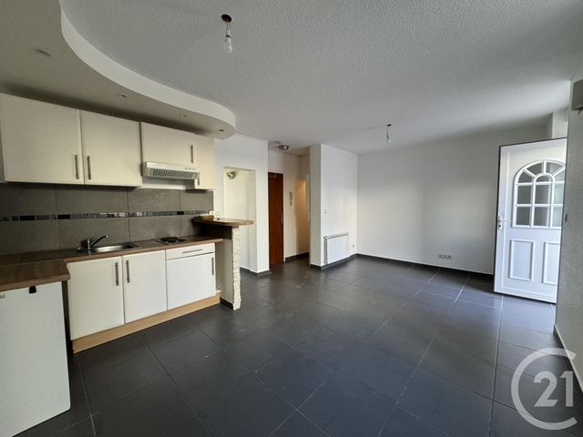 Appartement F2 à louer - 2 pièces - 39.71 m2 - MONTLUCON - 03 - AUVERGNE - Century 21 Pasquet Immobilier