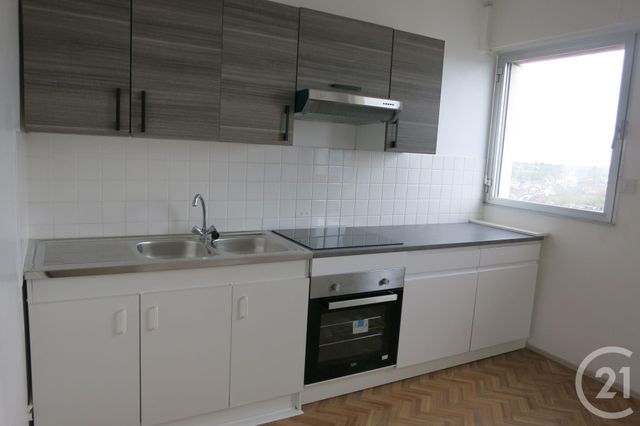 Appartement F2 à louer - 2 pièces - 58.0 m2 - MONTLUCON - 03 - AUVERGNE - Century 21 Pasquet Immobilier