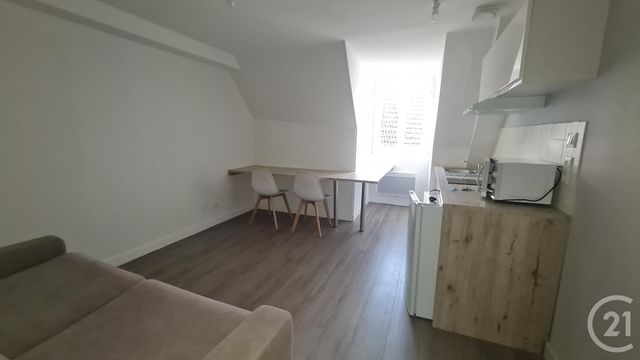 Appartement Studio à louer - 1 pièce - 24.8 m2 - MONTLUCON - 03 - AUVERGNE - Century 21 Pasquet Immobilier